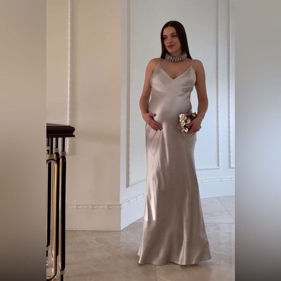 Maxi silk dress - Picture 1 of 12